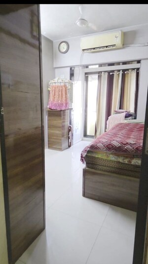 Bedroom in 2 BHK Apartment at Gaurav Woods, Mira Road – for Sale