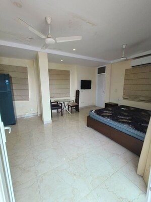 1 RK Builder Floor For Rent in East Of Kailash