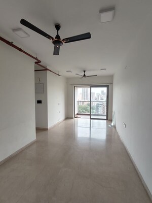 2 BHK Apartment For Rent in Kalpataru Paramount, Kapur Bawdi
