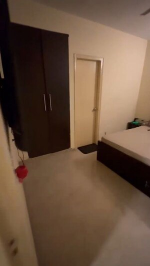 Room in 2 BHK Apartment at Eros Sampoornam, Sector 2 Greater Noida – for Sale
