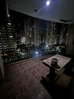 2 BHK +Apartment For Rent in Supertech Crown Town