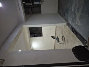  Office Space – Exterior View View at Mayur Vihar - for Rent