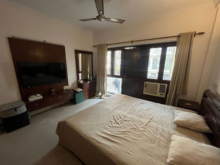 Bedroom, greater kailash i 2 Bedroom 1350 Sq.Ft. Builder Floor In Greater Kailash I Delhi 10654006
