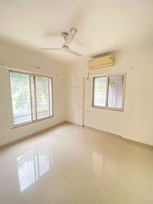 Room in 2 BHK Apartment at Dnv Arcelia, Ravet – for Rent