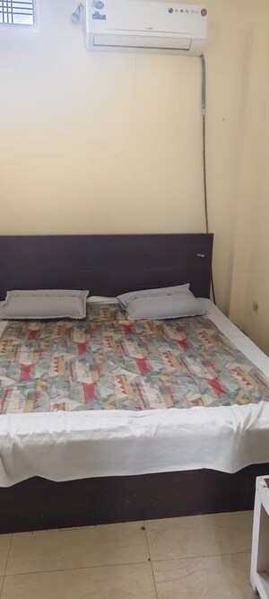 1 BHK Independent House For Rent in Gomti Nagar