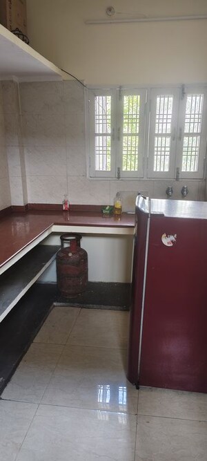 Kitchen in 1 BHK Independent House at Gomti Nagar – for Rent