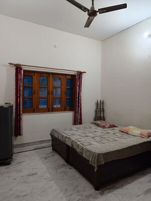 Bedroom in 2 BHK Independent House at Ballupur – for Rent