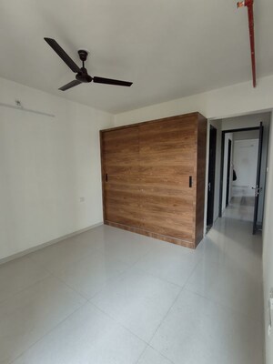 Master Bedroom in 3 BHK Apartment at Sheth Zuri, Laxmi Nagar – for Rent