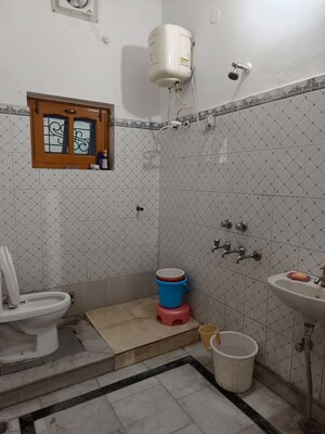Bathroom in 1 BHK Independent House at Banjarawala – for Rent