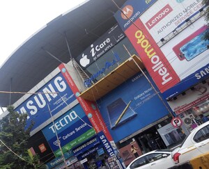  Shop For Sale in Vile Parle West