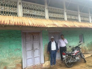  Shop – Exterior View View at Hindalga - for Sale