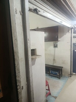  Shop For Sale in Upper Fort