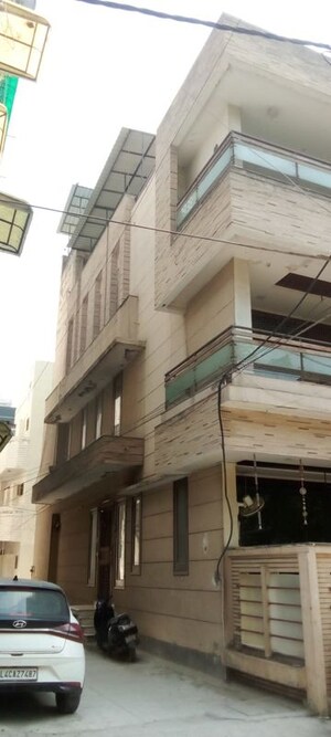  Independent House For Sale in Guru Harkishan Nagar