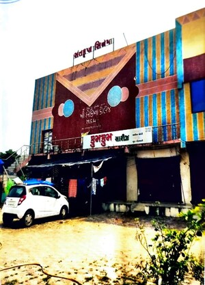  Shop – Exterior View View at Timba - for Sale