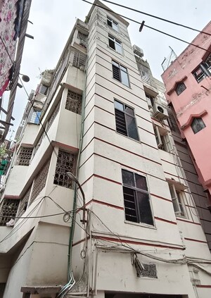  Independent House – Exterior View View at Beniapukur - for Sale