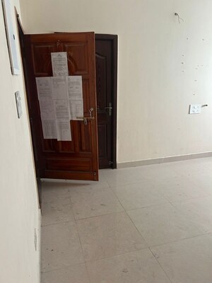 Room in  Apartment at Kundrathur – for Sale