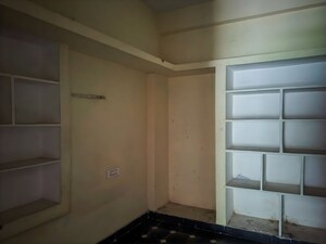 Room in  Independent House at Ibrahimpatnam – for Sale