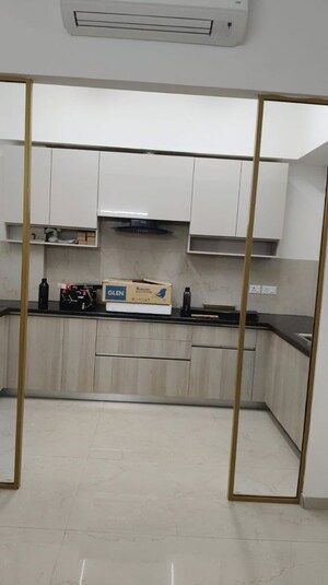 Kitchen in 3.5 BHK Apartment at Smart World Orchard, Sector 61 – for Rent