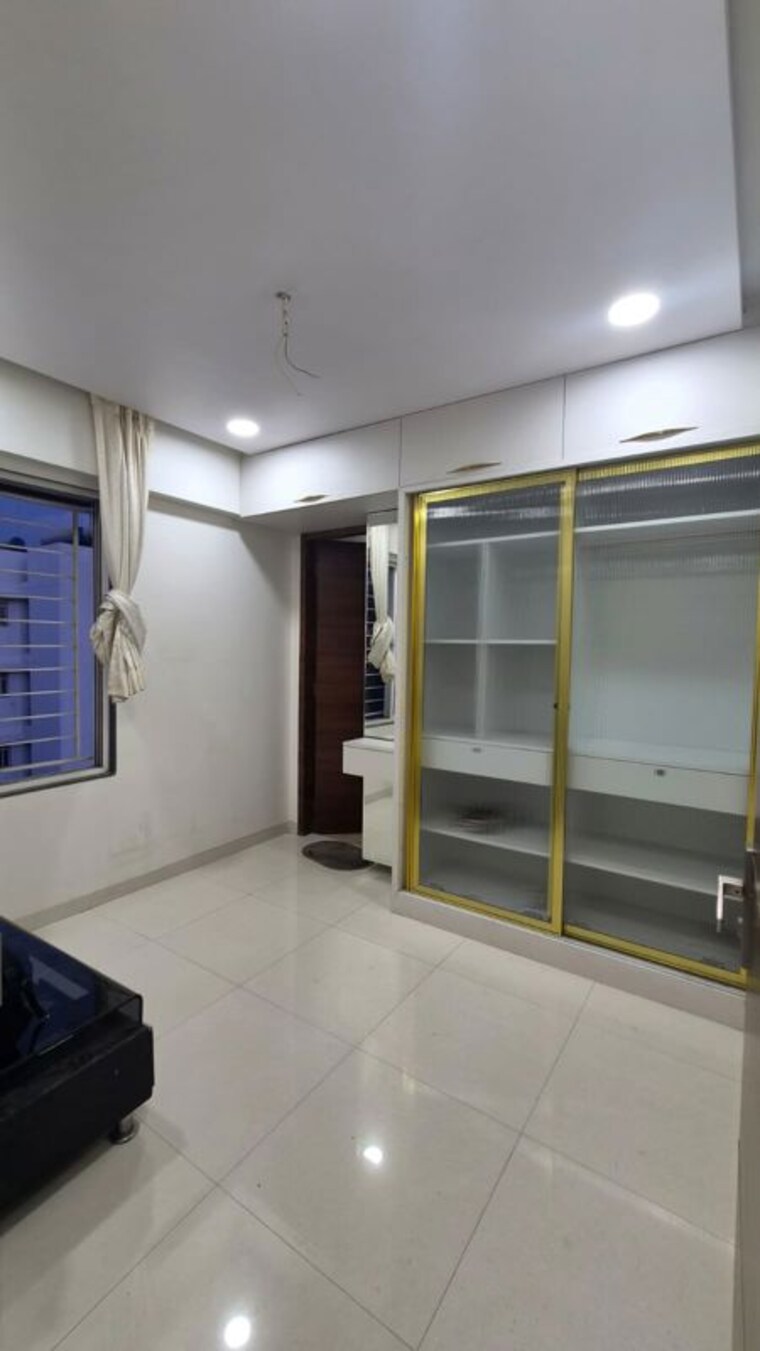 Living Room, neev-itrend-life-2 2 Bedroom 845 Sq.Ft. Apartment In Wakad Pune 10654313
