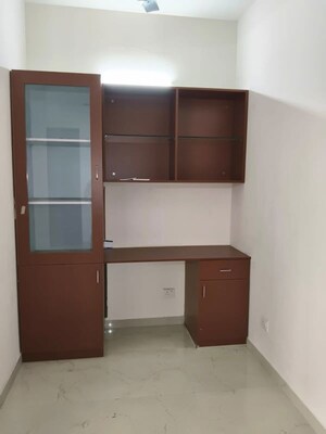 Furnished Amenities in 2.5 BHK Apartment at Smart World Gems, Sector 89 – for Rent