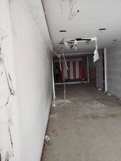 Retail Shop For Rent in Silver Height