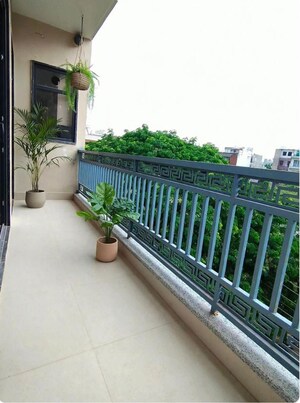 Balcony in 1 BHK Builder Floor at Sector 42 – for Rent