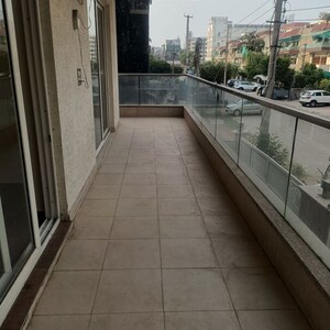 Balcony in 4 BHK Apartment at Uppal Southend, Sector 49 – for Rent