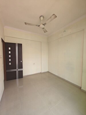 Room in 1 BHK Apartment at Geetanjali Heights, Seawoods – for Sale