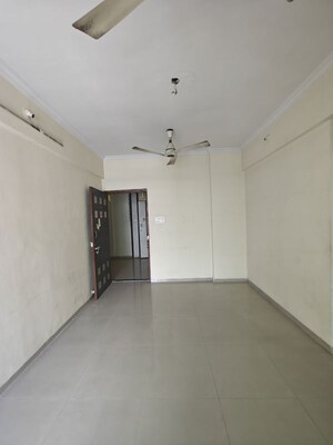 Room in 1 BHK Apartment at Geetanjali Heights, Seawoods – for Sale