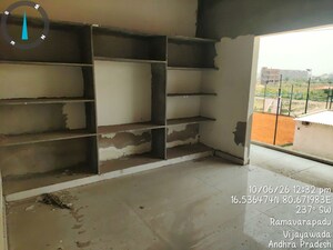 Room in  Apartment at Gunadala – for Sale