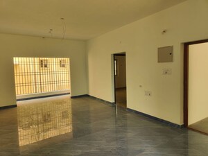 Room in  Apartment at Thiruvanmiyur – for Sale