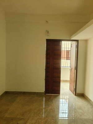 Room in  Apartment at Thiruvanmiyur – for Sale