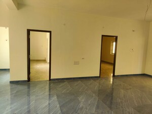 Room in  Apartment at Thiruvanmiyur – for Sale