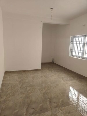Room in  Apartment at Thiruvanmiyur – for Sale
