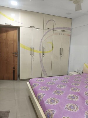 2 BHK Apartment For Rent in Lady Ratan Tower, Worli