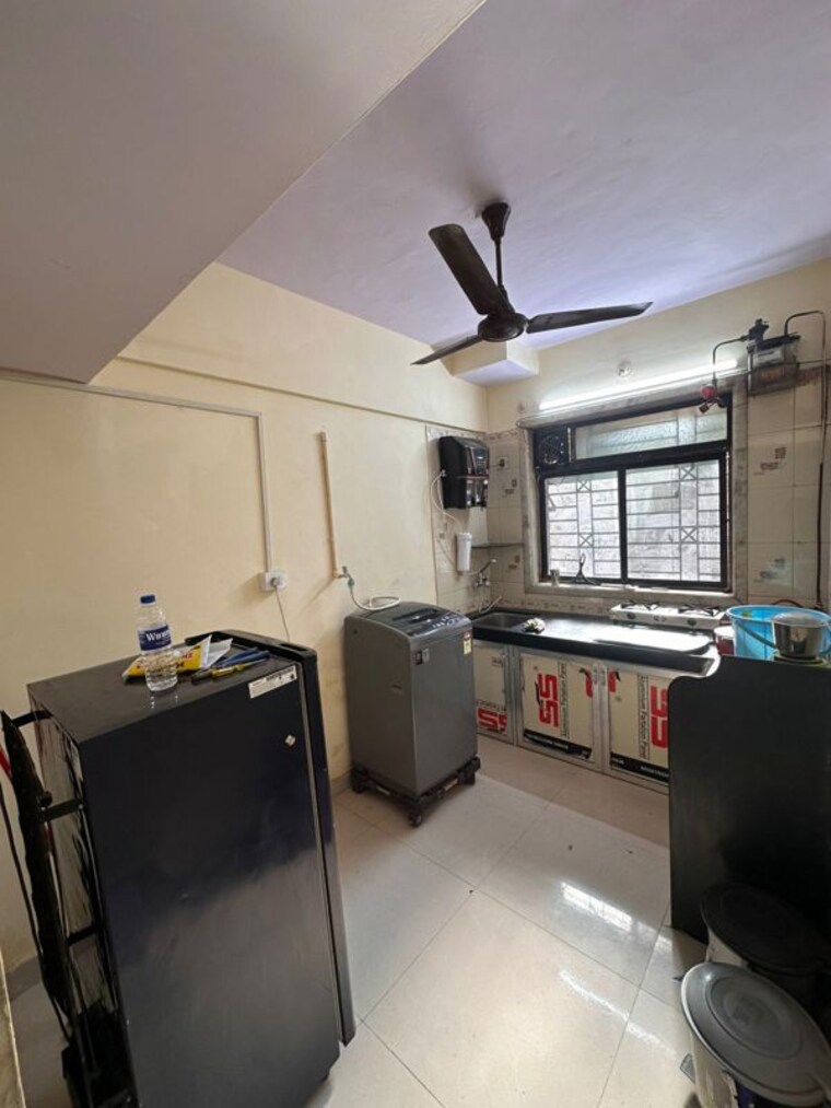 Kitchen, goregaon east Pg For Boys & Girls In Goregaon East 10654409
