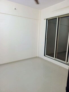 1 BHK +Apartment For Rent in Platinum Om Sai Shrushti