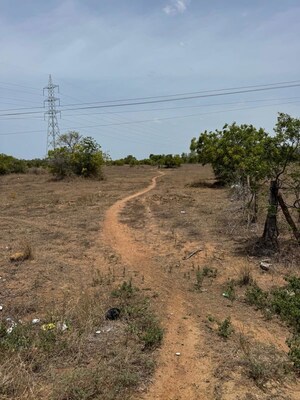 Plot Area in  Plot at Paiyanur – for Sale