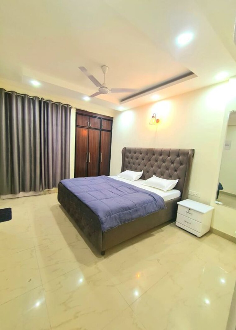 Bedroom, maya-green-lotus-saksham 3 Bedroom 1735 Sq.Ft. Apartment In International Airport Road Zirakpur 10654486