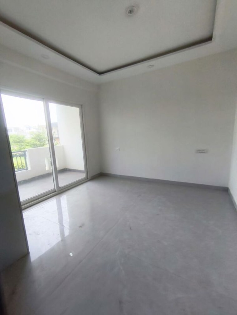 Room, malwa-escon-primera 3 Bedroom 2050 Sq.Ft. Apartment In International Airport Road Zirakpur 10654509