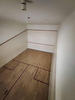 Room in 2 BHK Apartment at Bhartiya Nikoo Homes, Thanisandra Main Road – for Rent