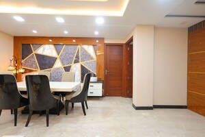 Team Area in 1 BHK Builder Floor at Dlf Phase ii – for Rent