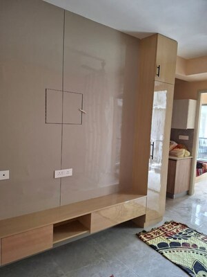 Room in 3 BHK Apartment at Signature Global City 81, Sector 81 – for Rent