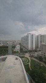 3.5 BHK +  1750 Sq.Ft. Apartment in Parsvnath Planet Plaza