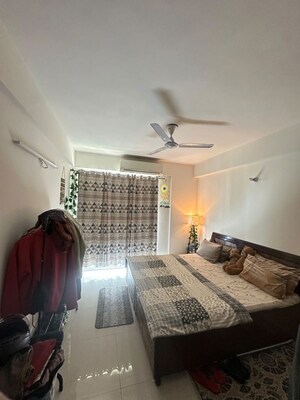 Room in 3 BHK Apartment at Kharar Road – for Rent