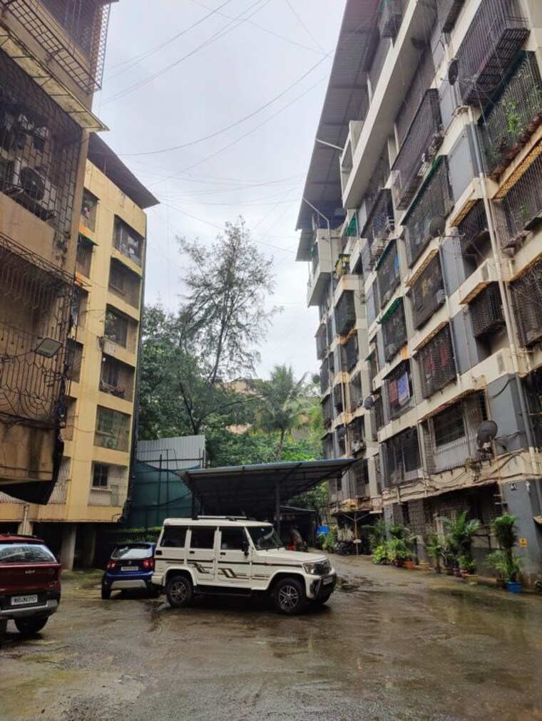 Exterior View, shiv-om-chs 1 Bedroom 550 Sq.Ft. Apartment In Naupada Thane 10654957
