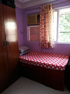Bedroom in 1 RK Apartment at Mon Repos Apartment, Bandra West – for Rent