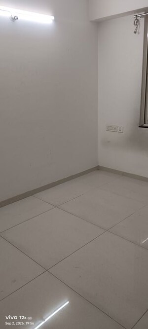 Room in 2.5 BHK Apartment at Paranjape Camellia Apartment, Baner – for Rent