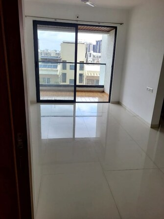 3 BHK +Apartment For Sale in Deshpande Shikshak CHS in Sanewadi, Pune
