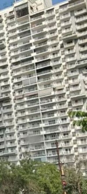 2.5 BHK Apartment For Rent in Mahagun Mirabella, Sector 79